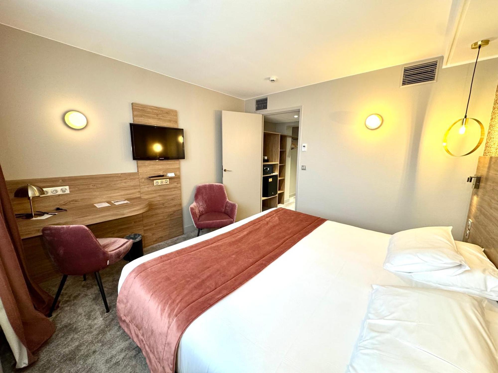 Best Western Hotel Le Quercy Μπριβ-λα-Γκαγιάρντ Εξωτερικό φωτογραφία